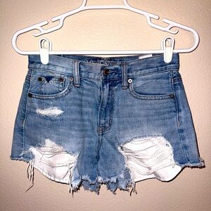 American Eagle Vintage Hi Rise Festival Women's Distressed Denim Shorts size 0‎